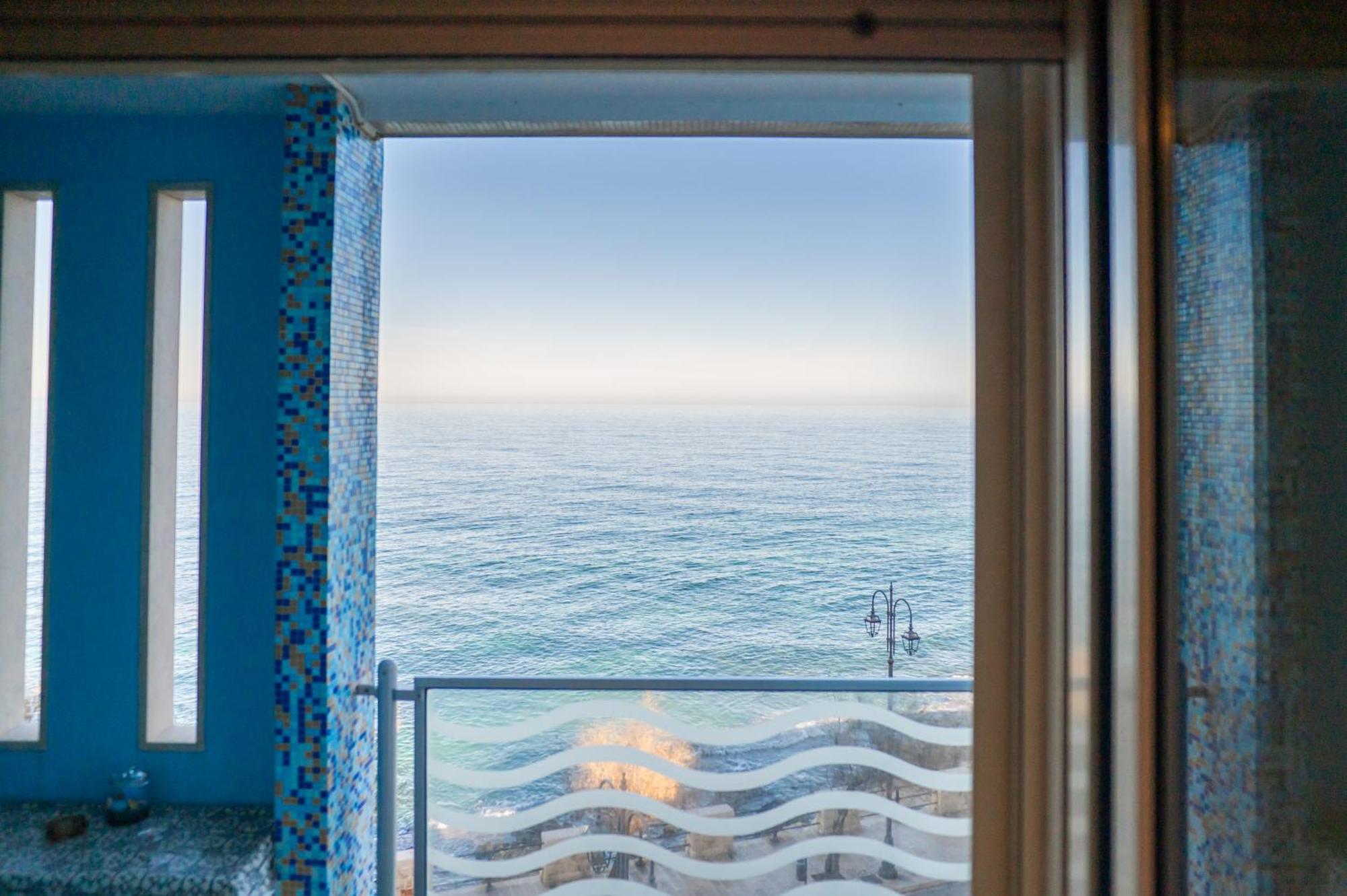 Апартаменты Milu'Seaview Ampia Casa Vista Mare Джовинаццо Экстерьер фото